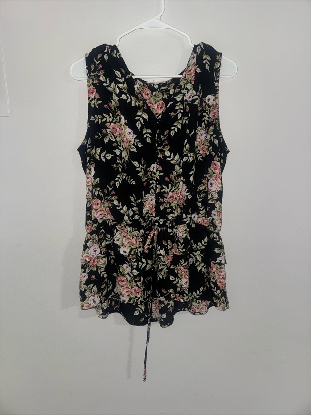 Pleione Black Floral Sleeveless Blouse Top L Large Peplum Tie Accent